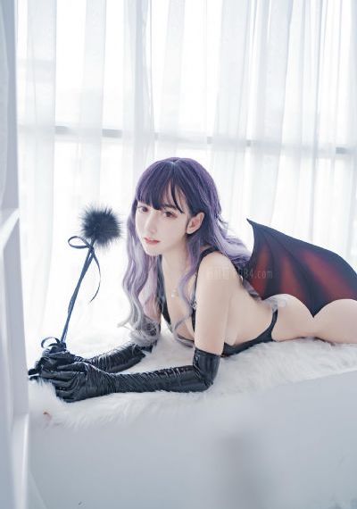 听说你喜欢我40集电视剧剧情介绍_十万网红美女美酱