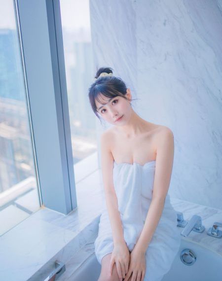 秋霞视频高_高清在线播放