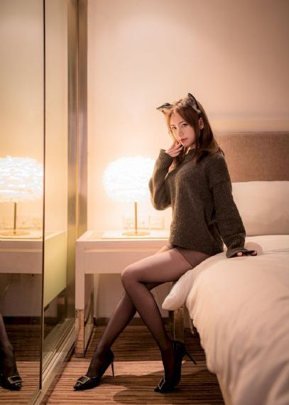 催眠控制男总裁成仆人高h_1080在线视频观看