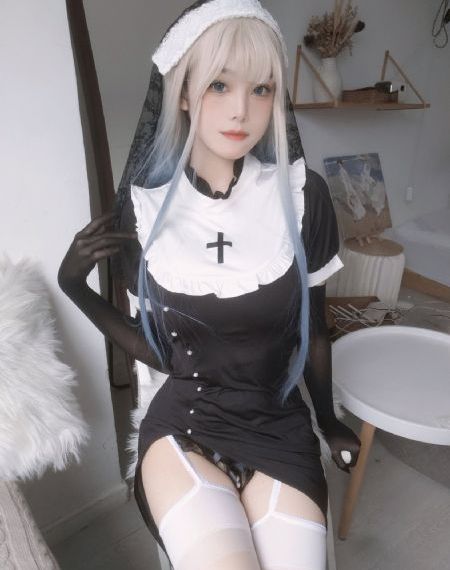 《女教师》hd中文字幕_中文字幕在线观看