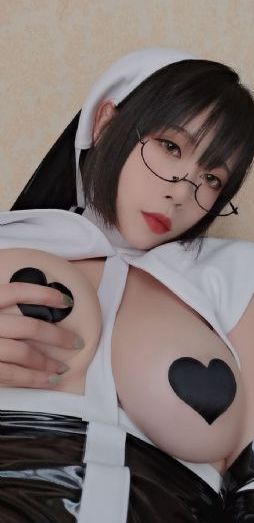 视频二区狠狠色视频_720在线播放观看